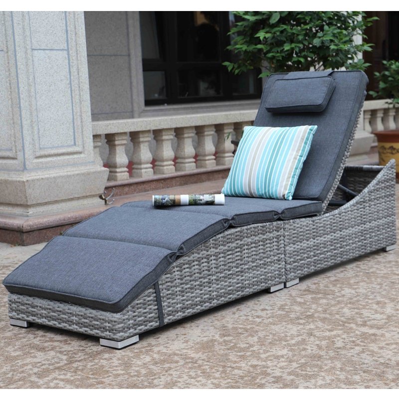 rattan sun lounger curved